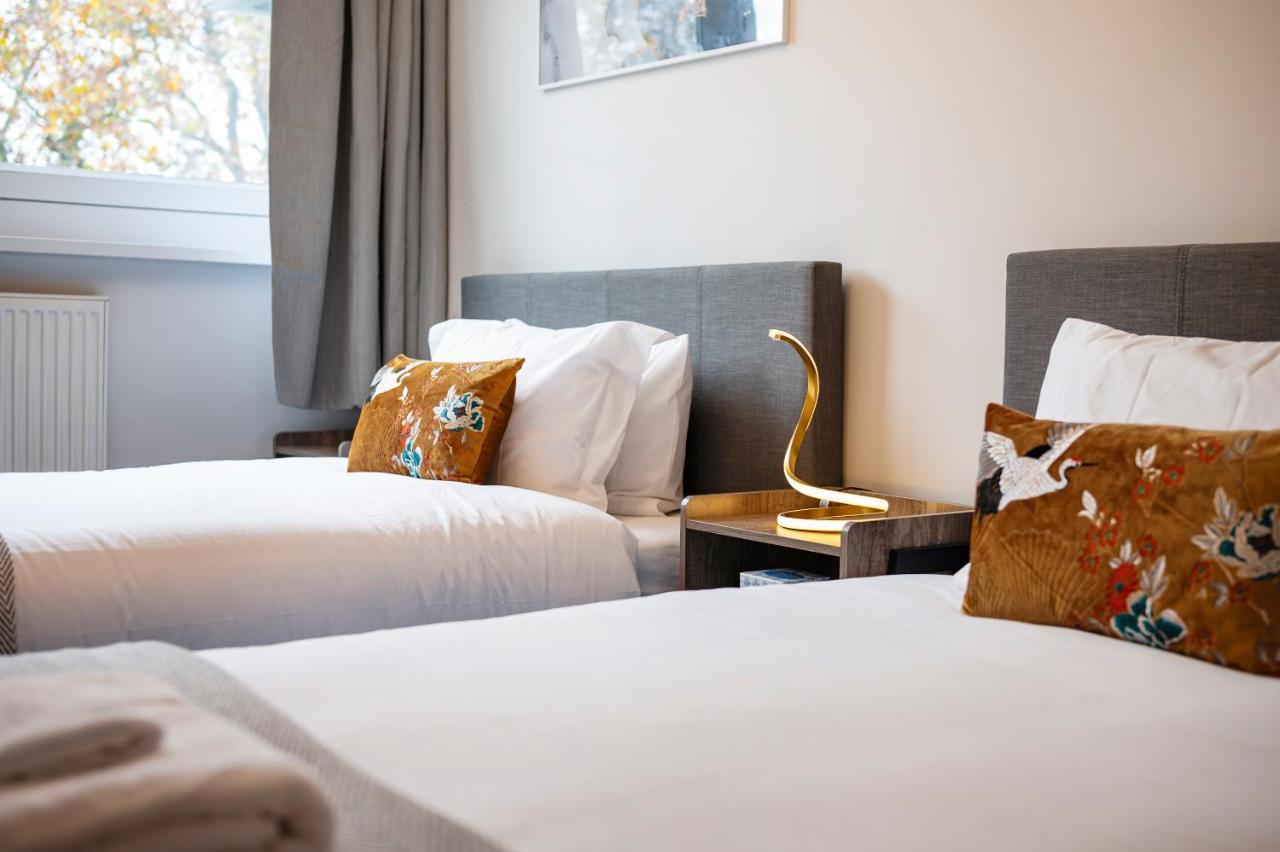 Lovely 4 Bedroom Flat In Wandsworth- London Eksteriør billede