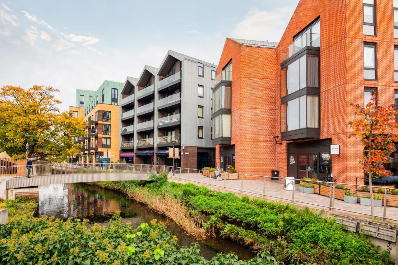 Lovely 4 Bedroom Flat In Wandsworth- London Eksteriør billede