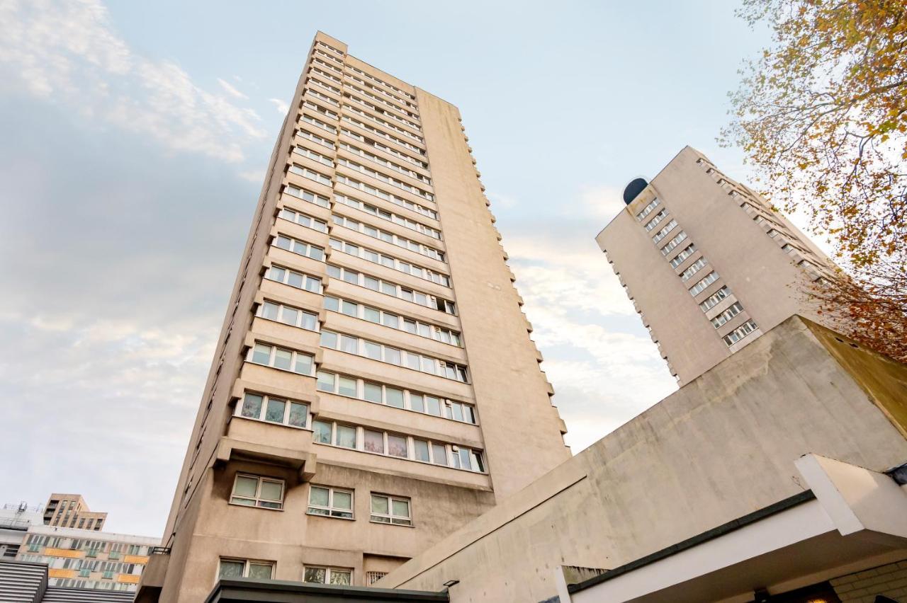 Lovely 4 Bedroom Flat In Wandsworth- London Eksteriør billede